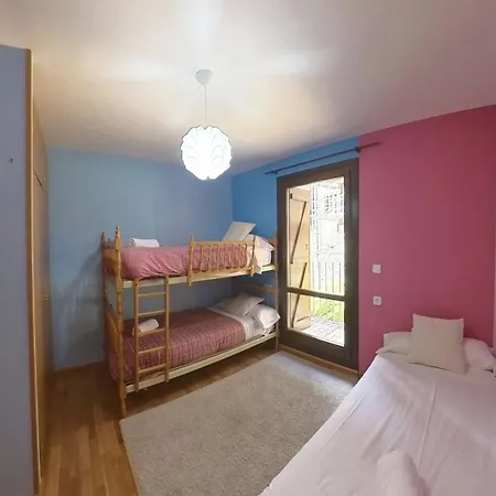 La Casa De Ra - Tucasaenlospirineos Apartamento *