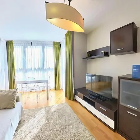 La Casa De Ra - Tucasaenlospirineos * Escarrilla