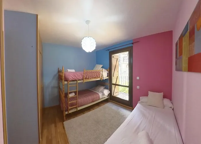 La Casa De Ra - Tucasaenlospirineos Lejlighed *