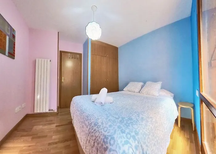 La Casa De Ra - Tucasaenlospirineos Lejlighed *